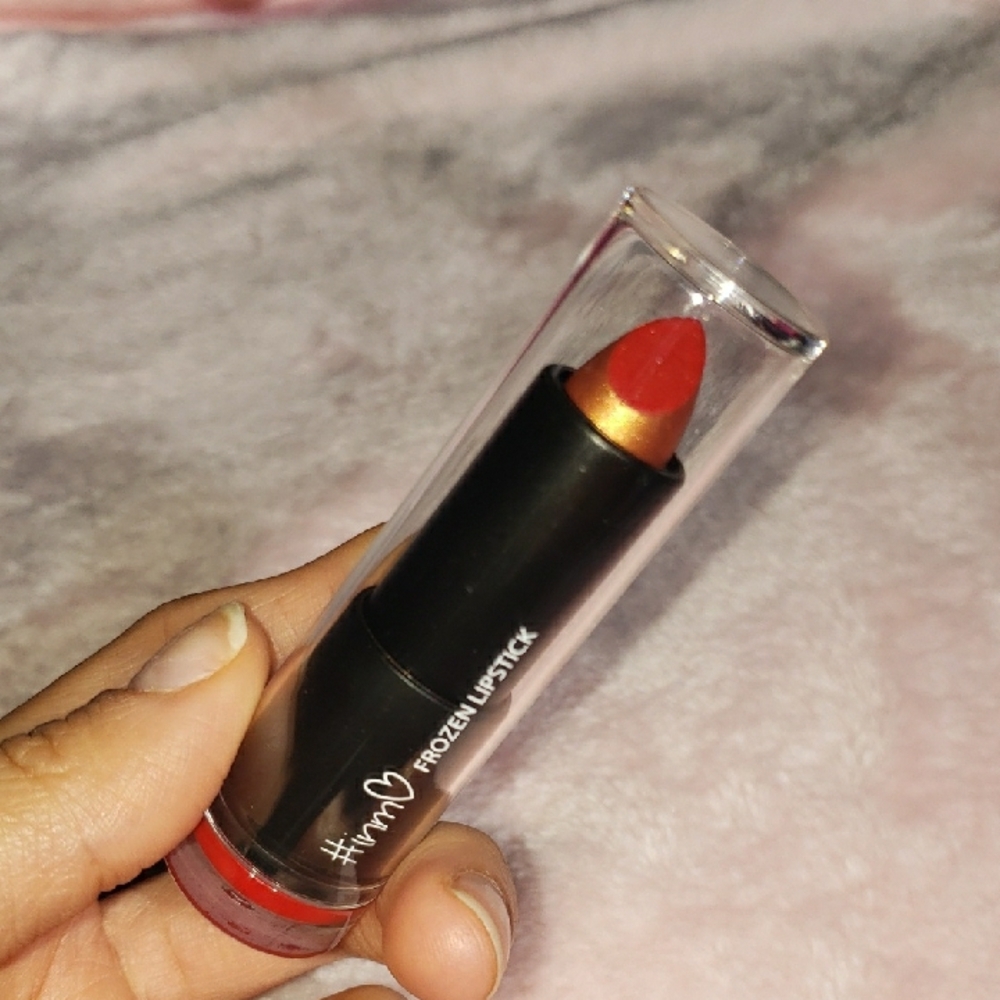 Inmcosmetics Frozen Lipstick - Picture 3 of 4
